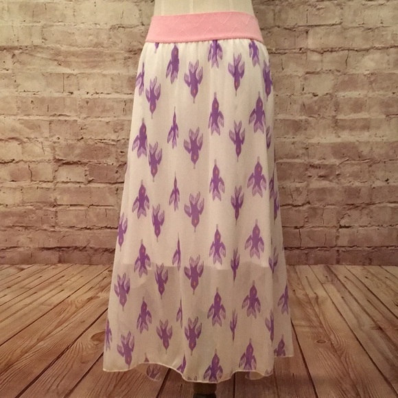 Lularoe LOLA Skirt Sheer Southwest Tribal Bird - Picture 1 of 3